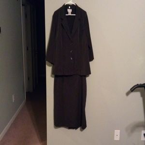Pride &Joy 2 piece skirt suit size 18W